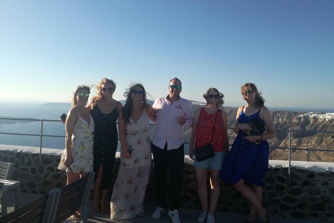 Best of Santorini: 3-hour Private Tour with a Local Guide - Why this 3-hour private route makes sense in Santorini