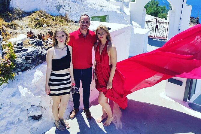 Best of Santorini: 3-hour Private Tour with a Local Guide - Your guide in the car: what you should hope to experience