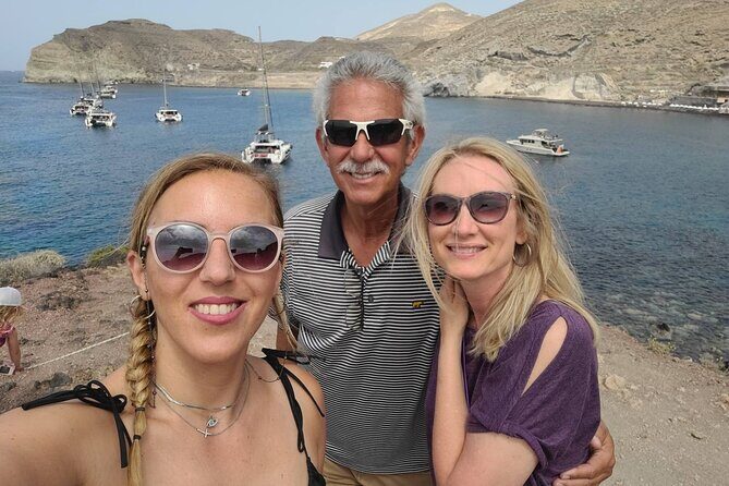 Best of Santorini in 4 Hours – Private Local Experience - Pyrgos Kallistis: hilltop alleys and panoramic island views