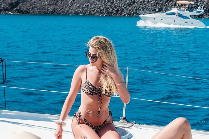 Best of Santorini Private Half-Day Catamaran Cruise with transfer and meal - Palea Kameni and Nea Kameni Hot Springs: The Best Reason to Choose This Route