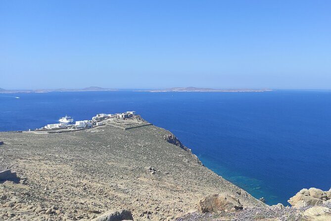 Best private local tour guided in Mykonos - 4 hours! - A private route that hits the best views fast