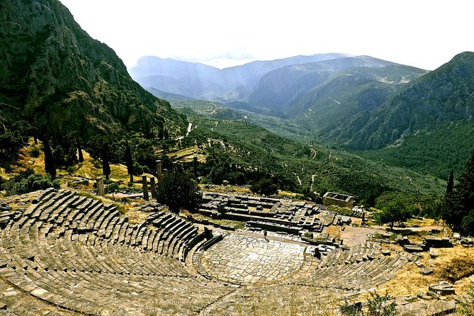 BEST PRIVATE TOUR TO DELPHI: Delphi Arachova Hosios Monastary - Vehicles, packages, and what the price buys