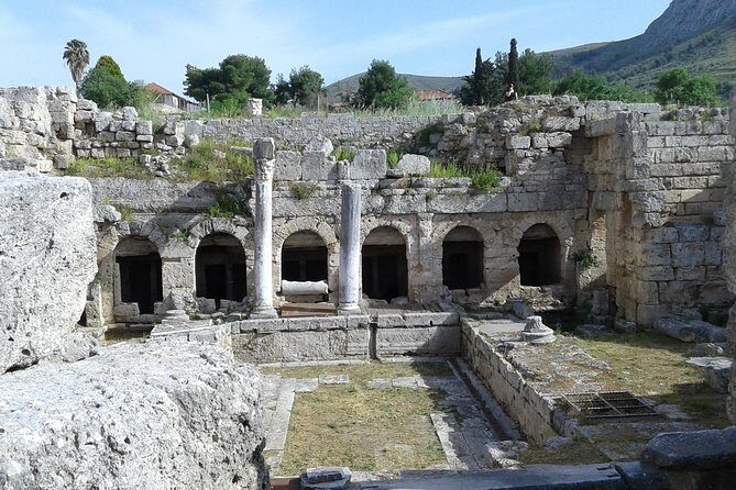 Biblical Tour Letters to The Corinthians - St Paul’s Footsteps - Ancient Corinth and the Bema: Paul Facing Gallio