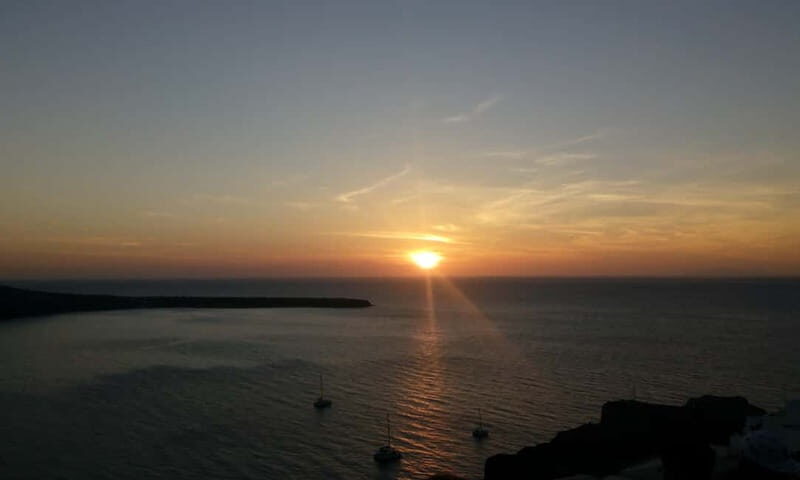 Blue Dome And Oia Sunset Small Group Transfer - Pickup From Kamari or Fira: how the evening starts