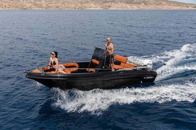 Boat Rental in Santorini License Free - Snacks, Water, Ice, and On-Board Comfort That Keep the Mood Light
