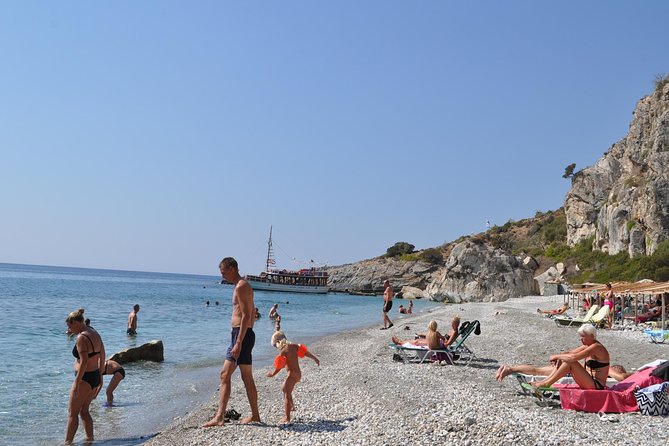 Boat Trip and BBQ from Samos - A captain-cooked BBQ on the beach