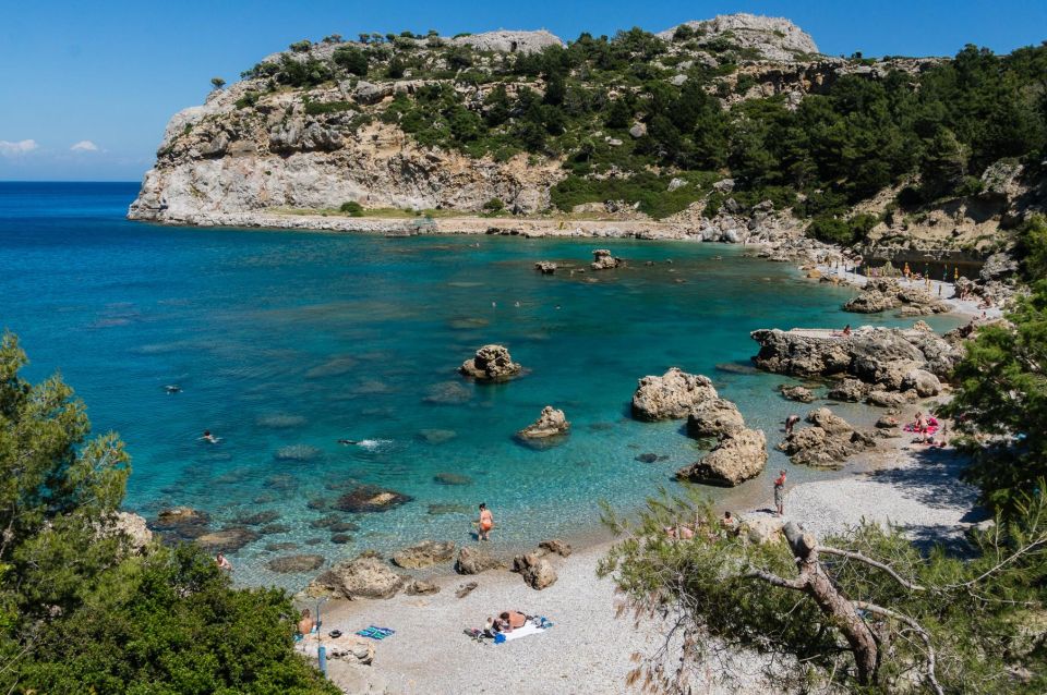 Boat Trip to Anthony Quinn's Bay (Food & Drinks Included) - Comfort, music, and the social atmosphere