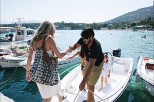 Boat Trip to Seitan Limania creek for up to 5-11 people 4hrs! - Starting point in Chania: getting on the water without drama