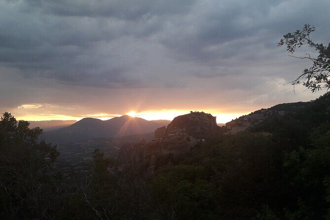 Breath-taking Meteora Sunset Tour - Getting There Smoothly: Pickup, Train Station Start, and In-Between Comfort