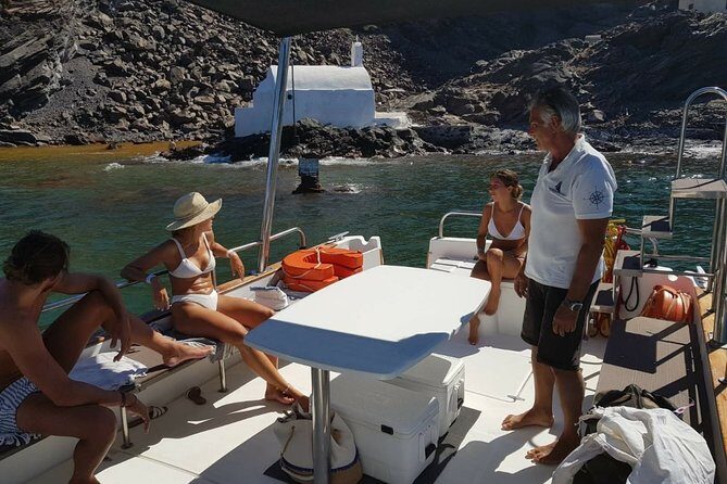 Caldera Private Cruise & Volcano Hike - Why a private caldera boat beats the big-group day
