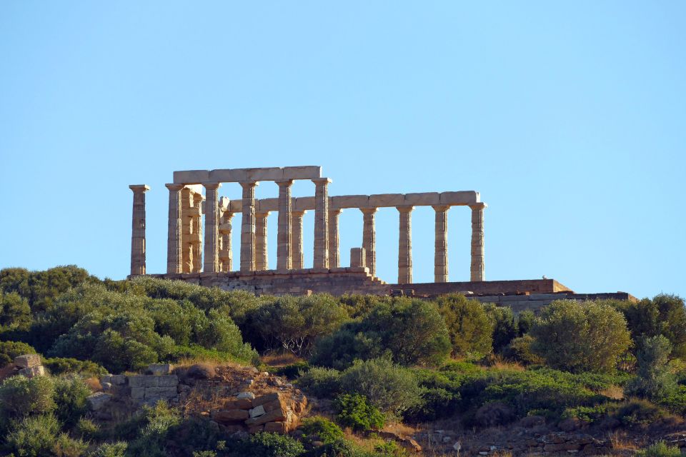 Cape Sounion: Self-Guided Highlights Audio Tour - How the app compares with a live guide