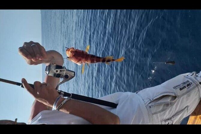 Captain Manolis Fishing with barbecue on the boat - Tips so you enjoy it more (especially if bites are small)