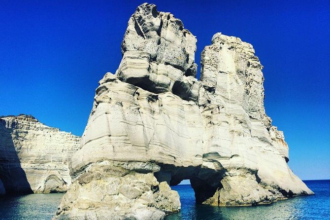 Catamaran Full Day Cruise: Poliegos - Kleftiko - Milos by boat: the day’s rhythm from caves to crystal lagoons