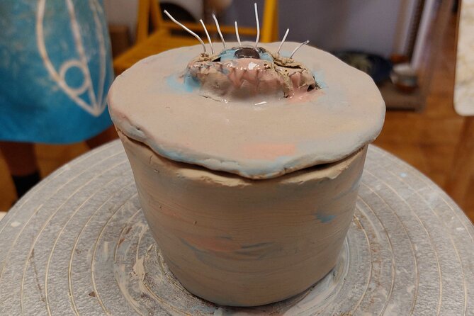 Ceramics Workshops For Kids Only / Artemida - Waiting for the kiln to finish the story