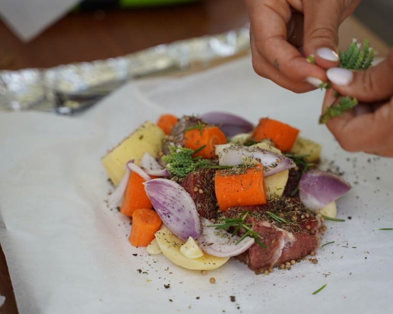 Chania: Authentic Cooking Class - Tzatziki and Dakos: Simple Appetizers Made First in Your Stomach