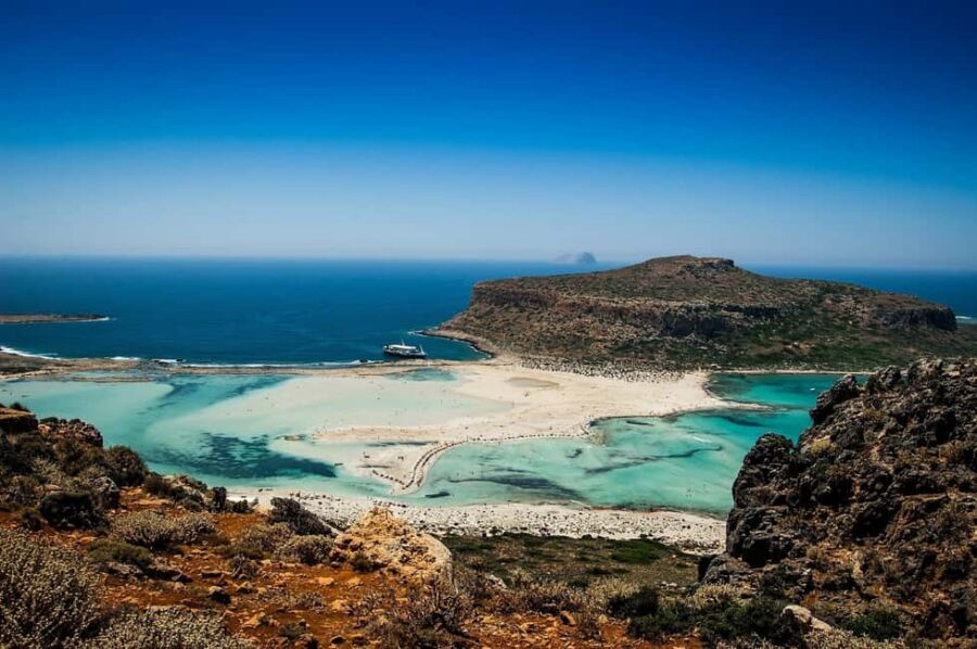 Chania: Balos Lagoon 4x4 Jeep Safari Tour from Kissamos - The Gramvousa Peninsula drive: viewpoints, animal moments, and quick local context