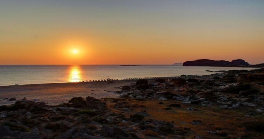 Chania: Falassarna Beach Sunset Trip with Transfer - On the sand: what you’re actually set up to do