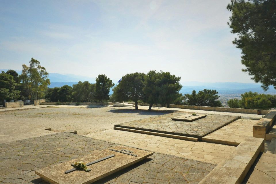 Chania Highlights:Venizelos, Stavros, Agia Triada & Marathi - Why this Chania route works in six hours