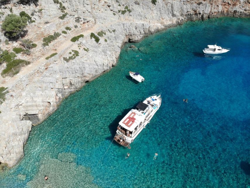 Chania: Menies Beach & Chironisia Bay Cruise with Snorkeling - FAQ