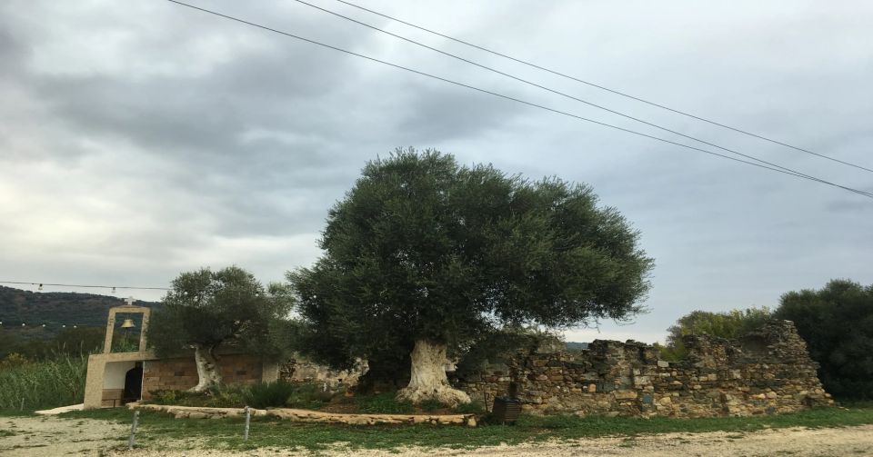 Chania Monasteries Private Tour: A Greek Orthodoxy Tribute - The first church ruins and the beginnings of Orthodox worship