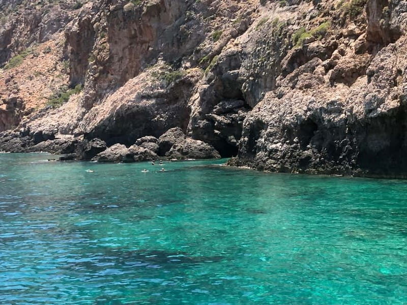 Chania: Private Cruise with Sup Food & Unlimited Drinks - Marathi lunch stop: where the meal becomes the centerpiece