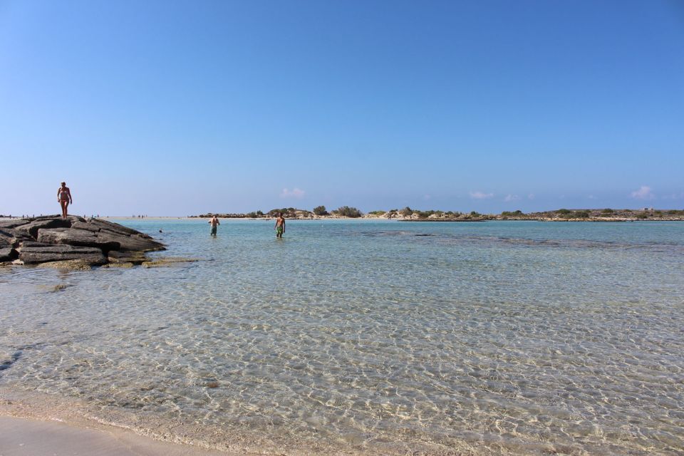 Chania & Rethymno: Elafonisi Beach with Transfer and Guide - Elos and Greek yogurt with honey