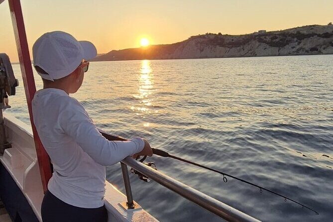 Chania Sunset Rod Fishing Experience - The Captain and Crew Dynamic: Why the Fishing Feels Friendly