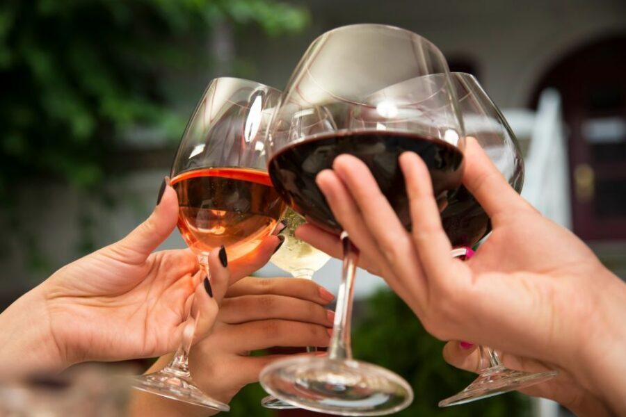 Chania: Wine, Food, and Sunset Tour with 3-Course Dinner - Old Venetian Harbour streets: stories, rebellions, and the bohemian side