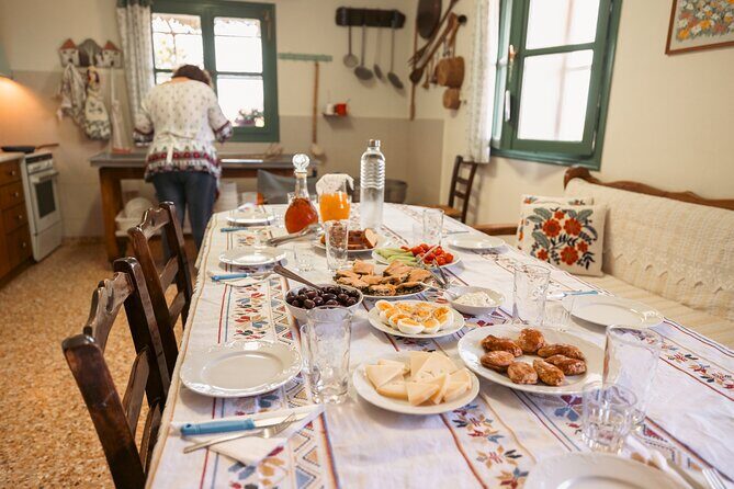 Cheese & Wine Trails - Naxos - The 9:00 departure: logistics that keep the day stress-free