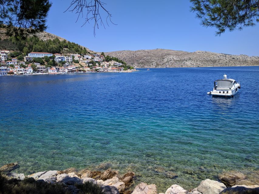 Chios: Half-Day Sightseeing Tour - Pyrgi and Mesta, two medieval villages with different moods