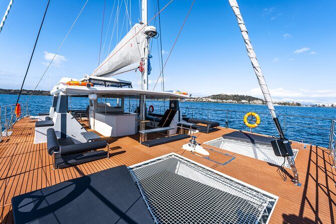 Comfort Max Catamaran Caldera Cruise with BBQ and Drinks - Food and drinks: real Greek BBQ, not just snacks