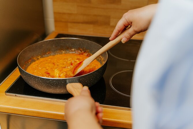 Cooking Class with Aspasia in the Heart of Athens - Who will enjoy this Athens cooking experience?