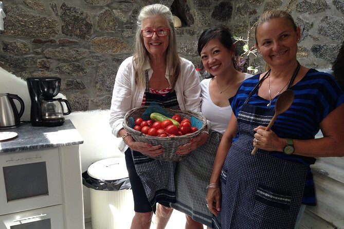 Cooking Classes in Mykonos Greece - Should you book Mykonian Spiti cooking class?