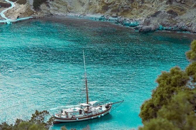 Corfu Benitses Cruise Tour to Blue Lagoon - Boat comfort, music, and the sailing option
