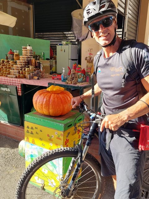 Corfu: Food tour on a bicycle-old town,suburbs & hidden gems - Begin at the market with pie and Greek coffee