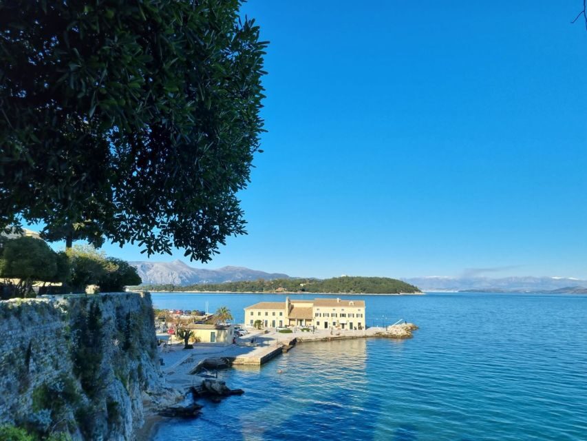 Corfu: Historic Buildings and Great Personalities Tour - A UNESCO-feeling walk: how Corfu’s layout tells stories