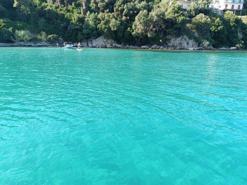 Corfu: Private Boat Tour - Getting to the old port without stress
