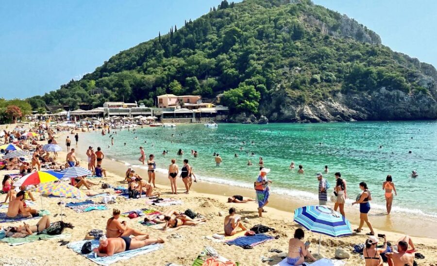 Corfu: Shore & Shared – Palaiokastritsa, Lakones, Kratsalo - Getting around in AC with guides Georgos and Despoina