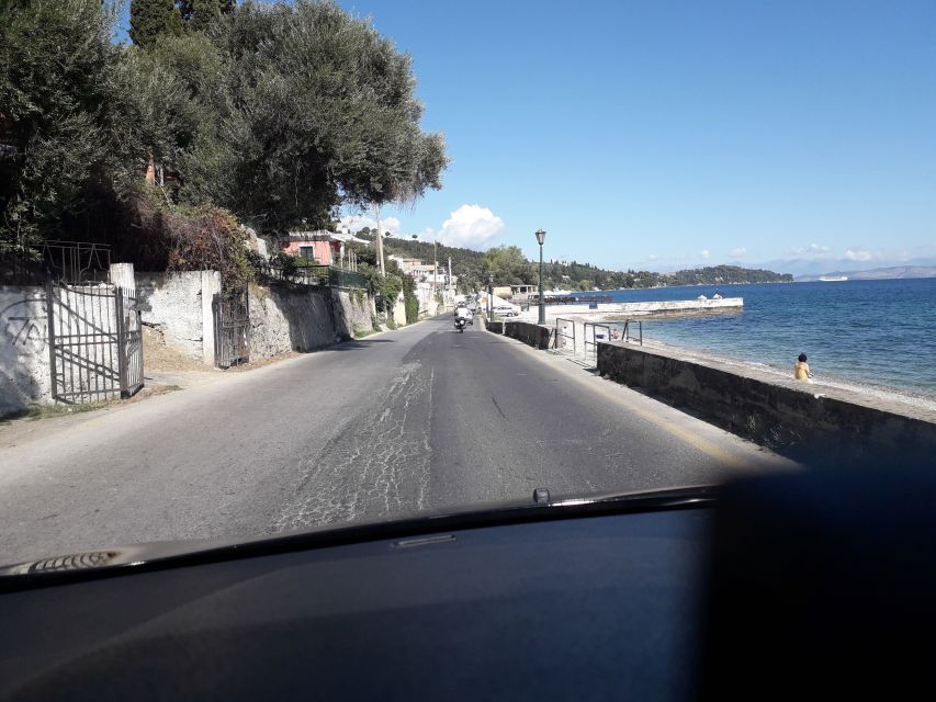 Corfu: Sightseeing tour in Corfu, small group - A quick drive through Corfu Town