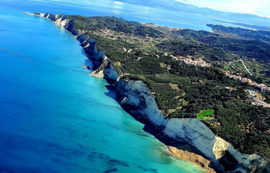 Corfu: Tandem Paratriking Flight over Corfu - Getting to the meeting point and what to wear