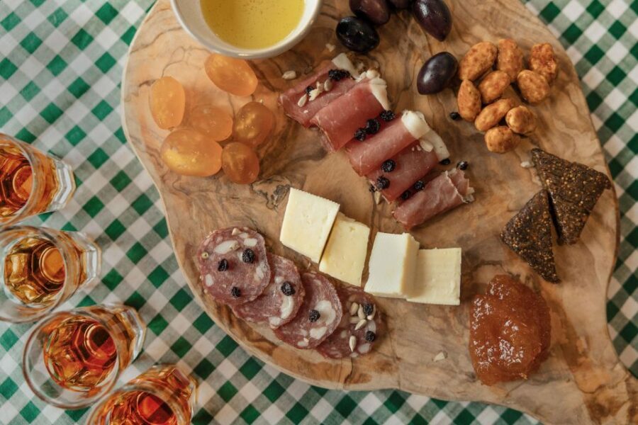 Corfu: The most famous Corfiot Products in one Tasting - Pace, Group Size, and When to Ask Questions