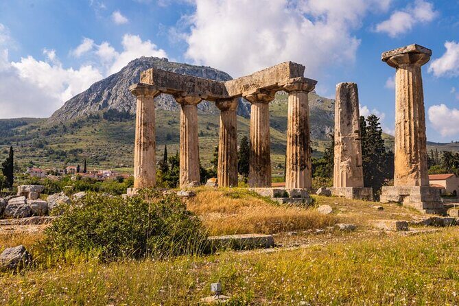 Corinth Canal, Mycenae & Nafplion Premium Tour with Expert Guide - Nafplion: 45 Minutes in a Romantic Town With Venetian-Style Castles
