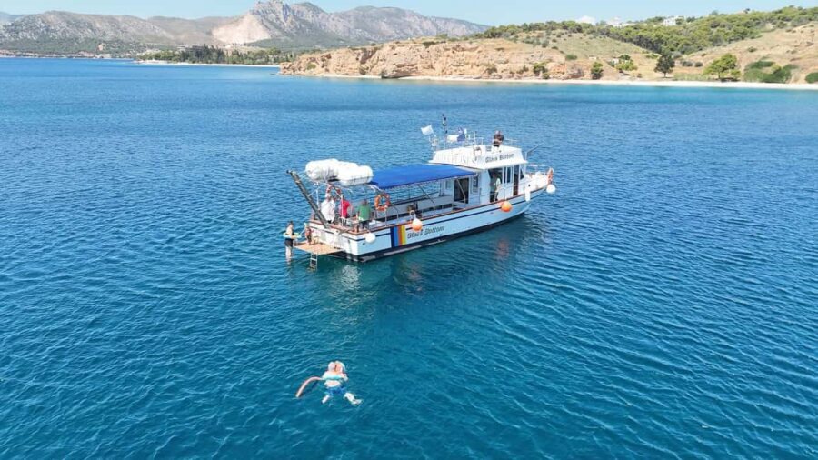 Corinth Canal: Passage By St. Andreas Glass-Bottom Boat - Corinth Canal from the water: why this short cruise feels big
