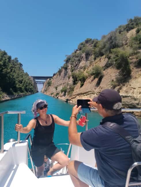 Corinth Canal: Passage By St. Andreas Glass-Bottom Boat - The engineering miracle: connecting gulfs and conquering a long dream