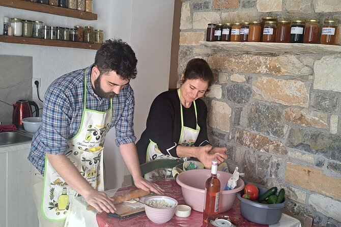 Cretan Flavors - Cooking Lessons and Wine Olive Oil Tasting - What the strongest praise tells you