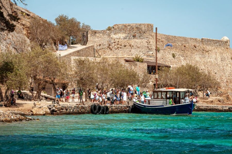 Crete: Agios Nikolaos, Plaka and Spinalonga Island Tour - Spinalonga: the guided tour and the self-guided time both matter