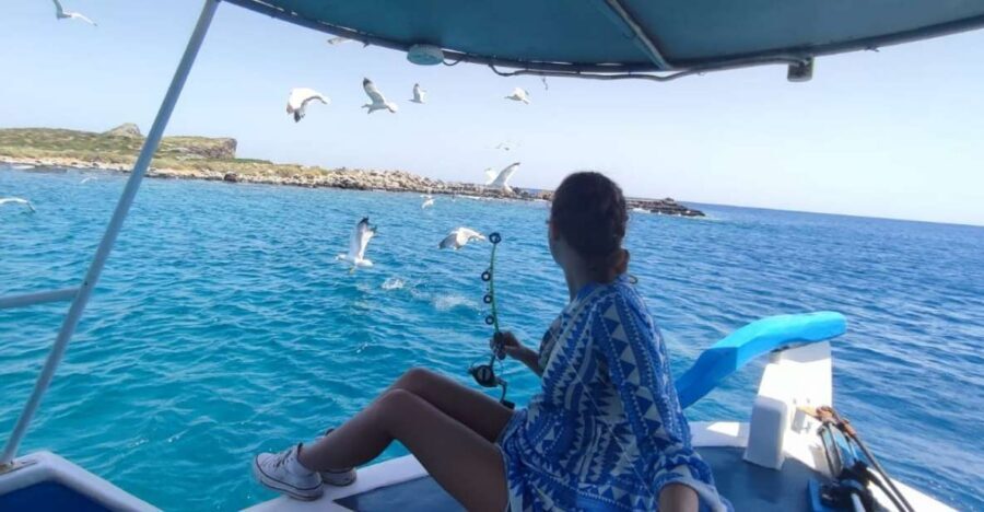 Crete: Fishing & Swimming Boat Cruise with Lunch & Drinks - Fishing lesson on a small boat: what you’ll do out there