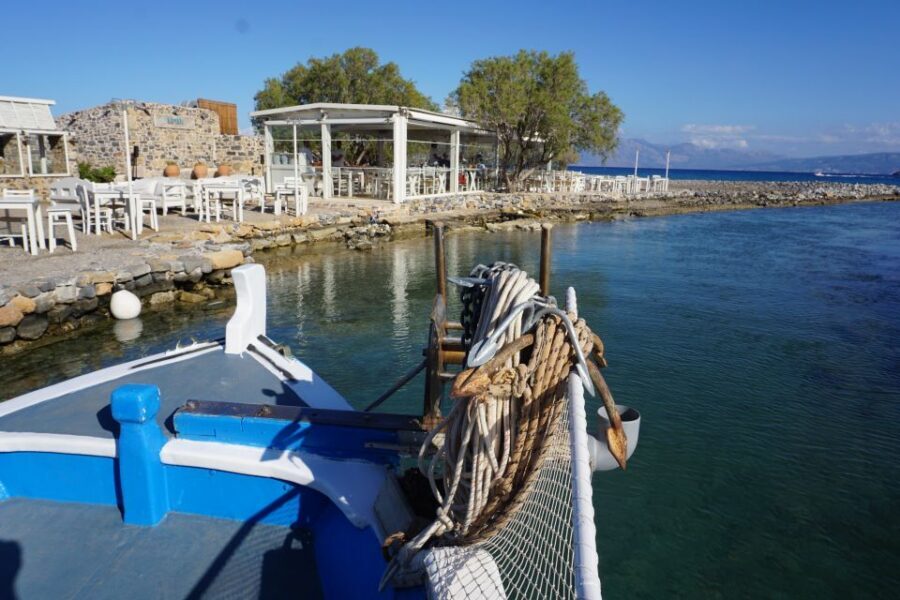 Crete: Fishing & Swimming Boat Cruise with Lunch & Drinks - Lunch on board: how the fresh-fish meal actually works