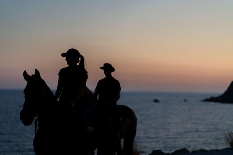 Crete Horse Riding: Mesmerising Sunset Ride - Check-in time: Why arriving early can make your ride nicer