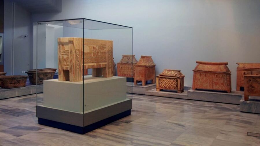 Crete: Knossos E-Ticket with Audio Guide & Optional Museum - Key points at a glance